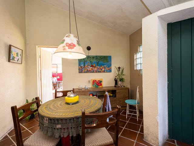 Casa 3 quartos e 5 banheiros, à venda, no bairro Três Vendas em Pelotas
