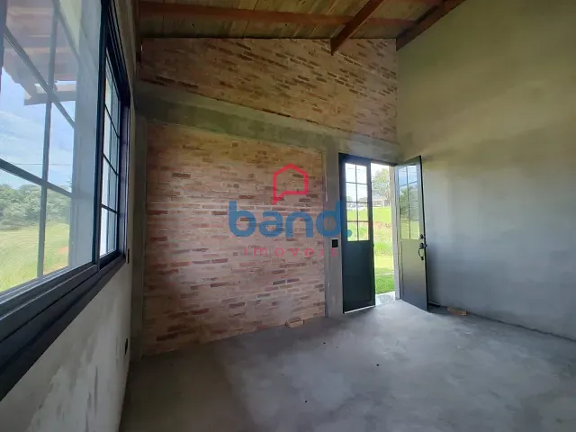 Casa 2 quartos e 3 banheiros, à venda, no bairro Village Porto Feliz em Porto Feliz