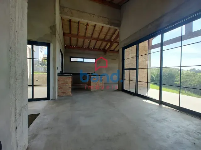 Casa 2 quartos e 3 banheiros, à venda, no bairro Village Porto Feliz em Porto Feliz