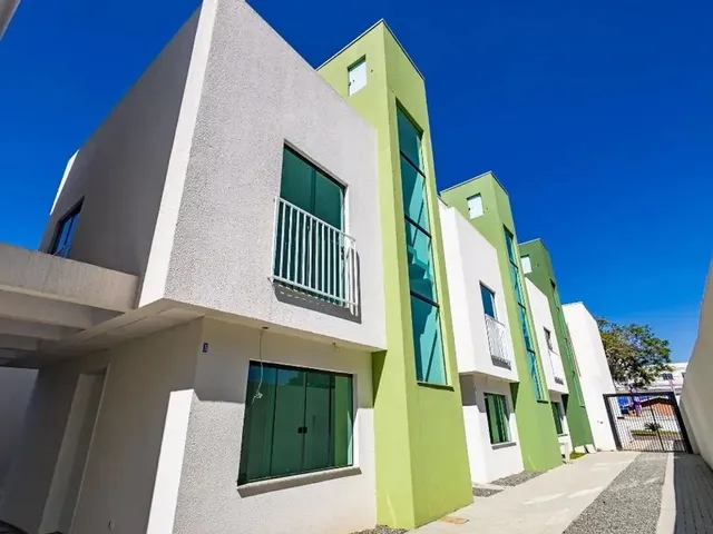 Casa com 101m² 2 quartos e 2 banheiros, à venda, no bairro Santa Felicidade em Curitiba