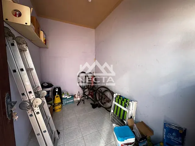 Casa com 400m² 2 quartos e 2 banheiros, à venda, no bairro Mococa em Caraguatatuba