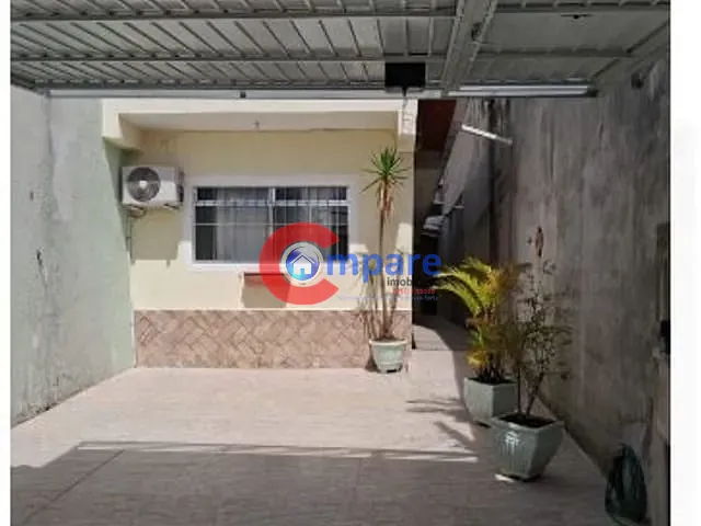 Casa 2 quartos e 2 banheiros, à venda, no bairro Jardim Bela Vista em Guarulhos