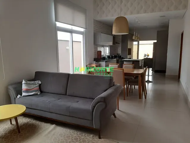 Casa com 250m² 3 quartos e 3 banheiros, à venda, no bairro Urbanova em São José dos Campos