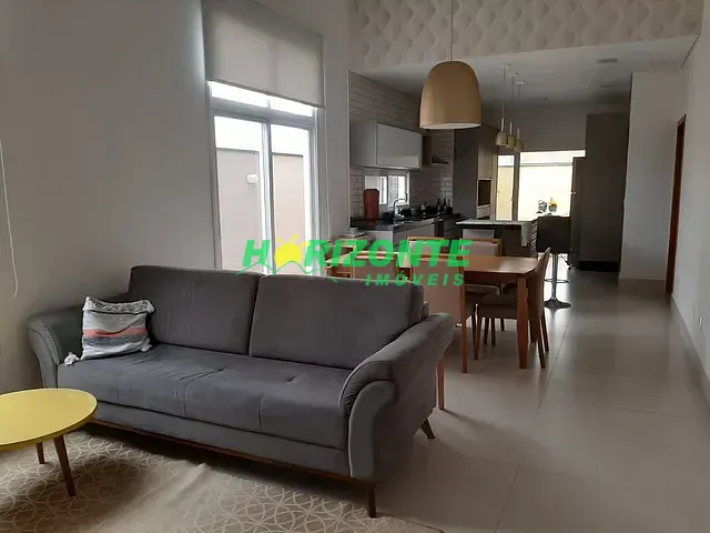 Casa com 250m² 3 quartos e 3 banheiros, à venda, no bairro Urbanova em São José dos Campos