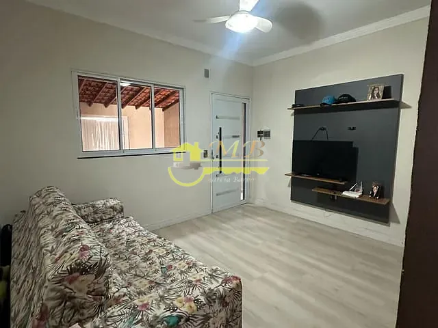 Casa com 126m² 2 quartos e 1 banheiro, à venda, no bairro Jardim Novo Maracanã em Campinas
