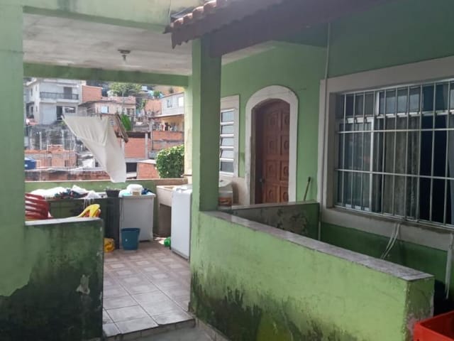 Casa com 430m² 5 quartos e 5 banheiros, à venda, no bairro Jardim Ângela Maria em Carapicuíba