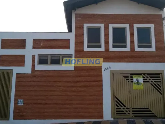 Casa com 179m² 3 quartos e 4 banheiros, à venda, no bairro Centro em Rio Claro