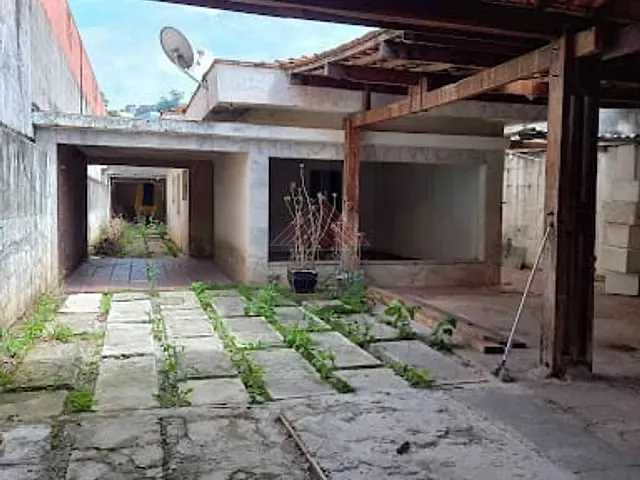 Casa com 330m² 3 quartos e 2 banheiros, à venda, no bairro Jardim Zaira em Mauá