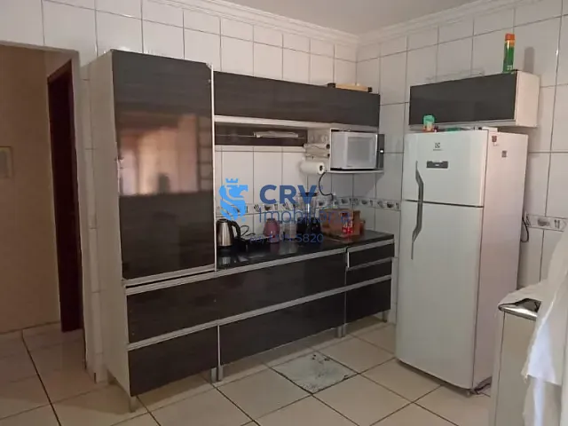 Casa com 118m² 3 quartos e 2 banheiros, à venda, no bairro Conjunto Habitacional José Garcia Molina em Londrina