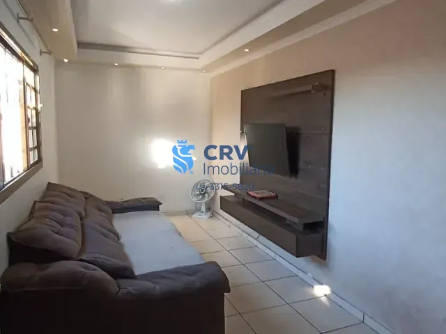 Casa com 118m² 3 quartos e 2 banheiros, à venda, no bairro Conjunto Habitacional José Garcia Molina em Londrina