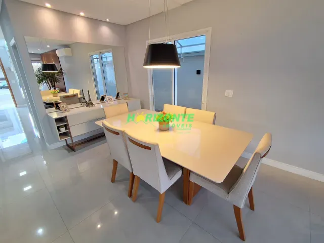 Casa com 287m² 4 quartos e 3 banheiros, à venda, no bairro Loteamento Floresta em São José dos Campos
