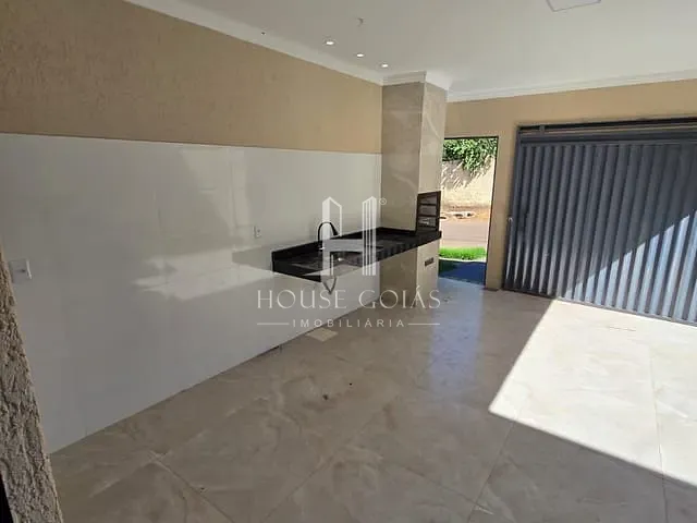 Casa com 135m² 2 quartos e 3 banheiros, à venda, no bairro Jardim Sevilha em Senador Canedo