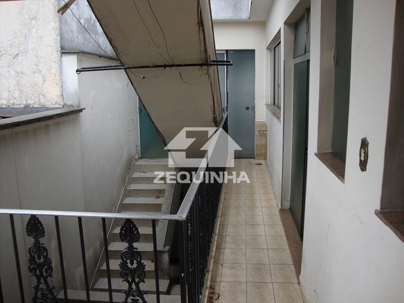 Casa para alugar com 3 quartos, 220m² - Foto 4