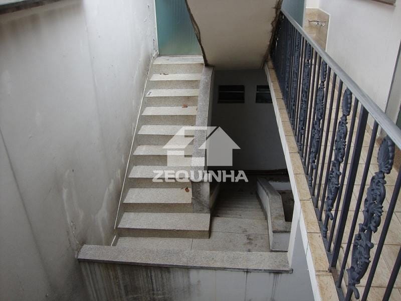 Casa para alugar com 3 quartos, 220m² - Foto 16