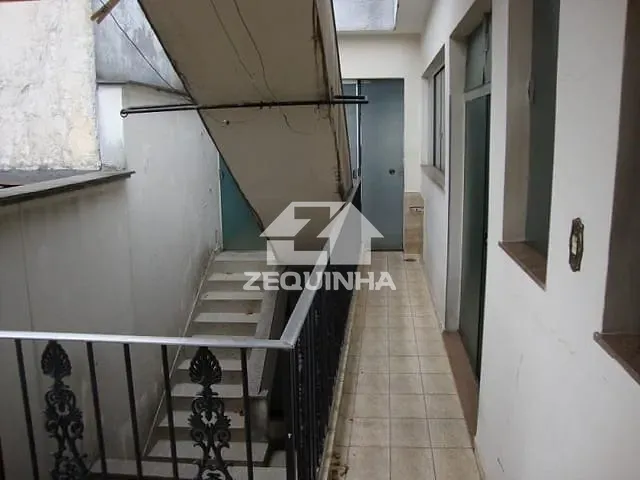 Casa com 220m² 3 quartos e 2 banheiros, para alugar, no bairro Vila Campesina em Osasco