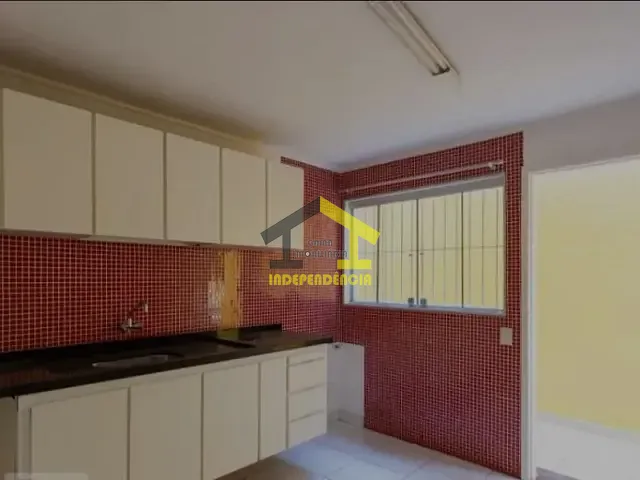 Casa com 200m² 3 quartos e 2 banheiros, à venda, no bairro Jaguaribe em Osasco