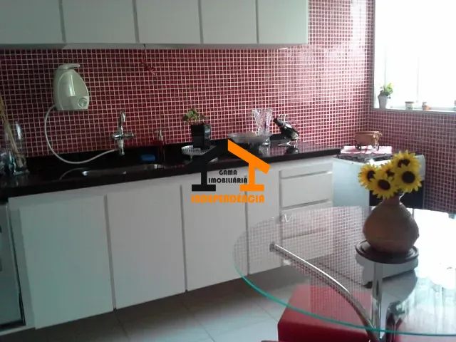 Casa com 200m² 3 quartos e 2 banheiros, à venda, no bairro Jaguaribe em Osasco