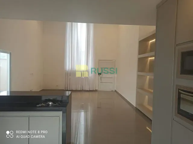 Casa 3 quartos e 3 banheiros, à venda ou para alugar, no bairro Condomínio Terras do Vale em Caçapava