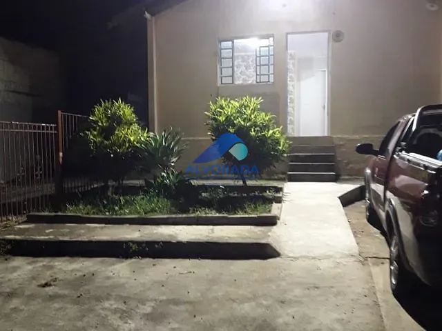 Casa com 250m² 2 quartos e 1 banheiro, à venda, no bairro Jardim Satélite em São José dos Campos
