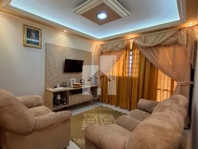 Casa com 190m² 3 quartos e 2 banheiros, à venda, no bairro Vila Tupi em Várzea Paulista