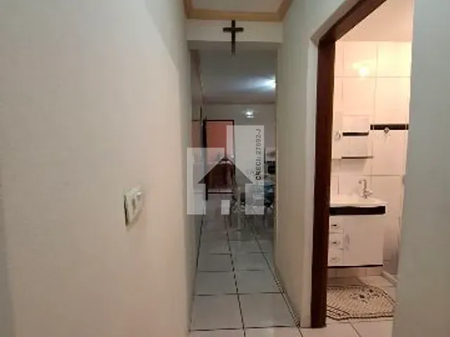 Casa com 190m² 3 quartos e 2 banheiros, à venda, no bairro Vila Tupi em Várzea Paulista