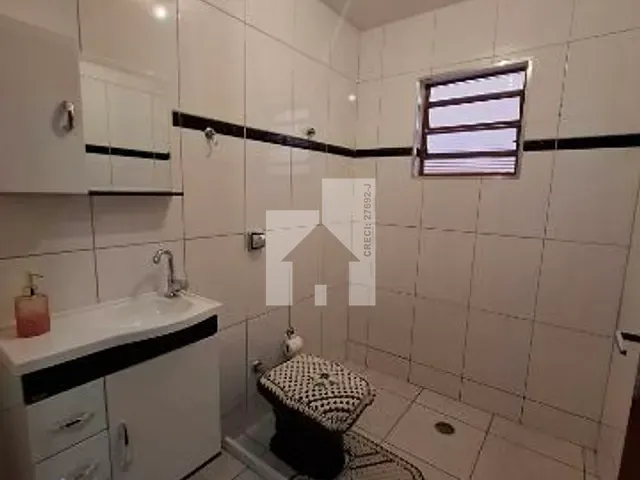 Casa com 190m² 3 quartos e 2 banheiros, à venda, no bairro Vila Tupi em Várzea Paulista