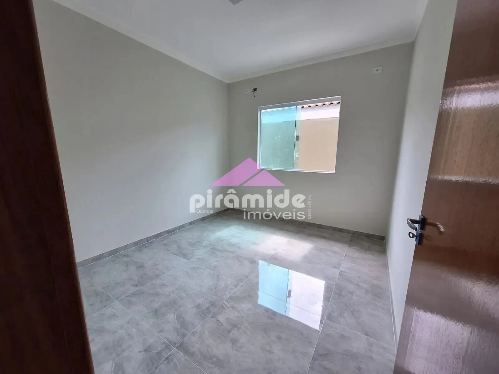 Casa, 3 quartos, 100 m² - Foto 4