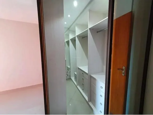 Apartamento 3 quartos e 2 banheiros, à venda, no bairro Parque Turf Club em Campos dos Goytacazes