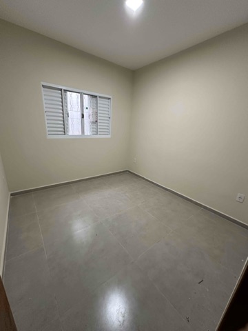 Casa 3 quartos e 2 banheiros, à venda, no bairro Loteamento Residencial e Comercial Flamboyant em Pindamonhangaba