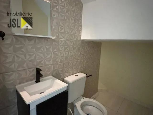 Sobrado 2 quartos e 1 banheiro, à venda, no bairro Vitória Vale em Caçapava