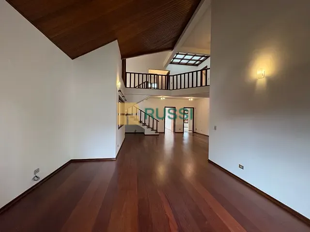 Casa 4 quartos e 6 banheiros, à venda ou para alugar, no bairro Parque Residencial Aquarius em São José dos Campos