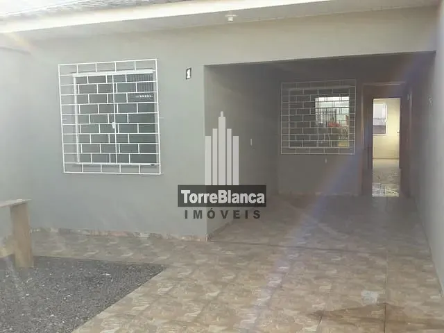 Casa com 60m² 2 quartos e 1 banheiro, à venda, no bairro Cará-Cará em Ponta Grossa