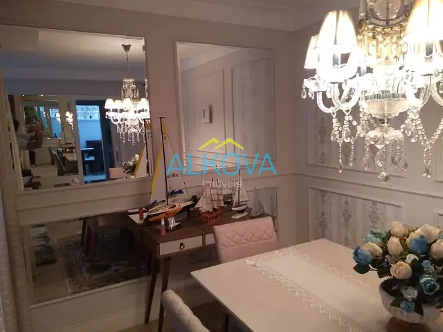 Casa com 300m² 3 quartos e 2 banheiros, à venda, no bairro Vista Verde em São José dos Campos