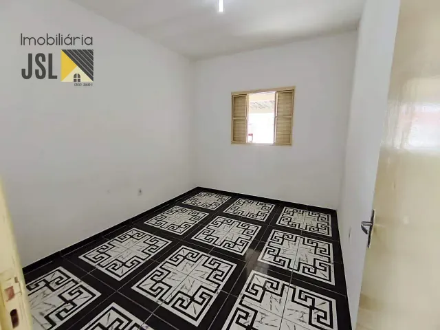 Casa com 130m² 2 quartos e 2 banheiros, para alugar, no bairro Parque Residencial Eldorado em Caçapava