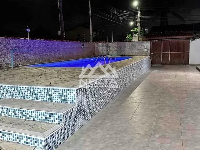 Casa com 358m² 2 quartos e 2 banheiros, à venda, no bairro Jardim Parnaso em Caraguatatuba