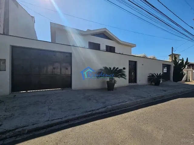 Casa à venda ou para alugar, no bairro Jardim Regina em Indaiatuba