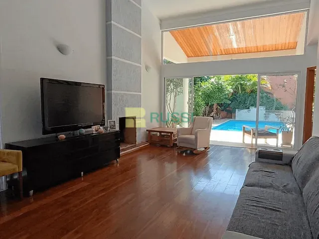 Casa com 375m² 5 quartos e 5 banheiros, à venda, no bairro Urbanova em São José dos Campos