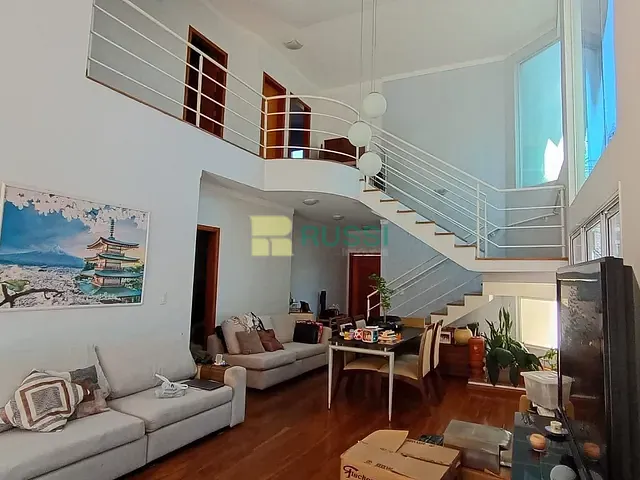 Casa com 375m² 5 quartos e 5 banheiros, à venda, no bairro Urbanova em São José dos Campos