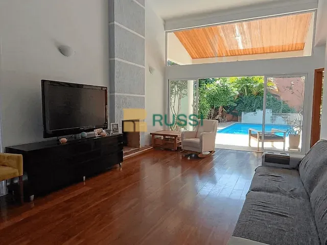 Casa com 375m² 5 quartos e 5 banheiros, à venda, no bairro Urbanova em São José dos Campos