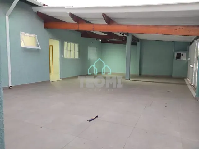 Casa 2 quartos e 1 banheiro, à venda, no bairro Jardim Gurilândia em Taubaté