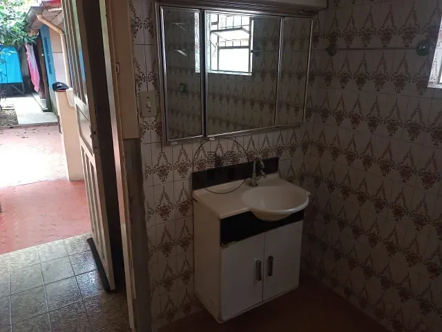 Casa 3 quartos e 1 banheiro, à venda, no bairro Pedregulho em Guaratinguetá