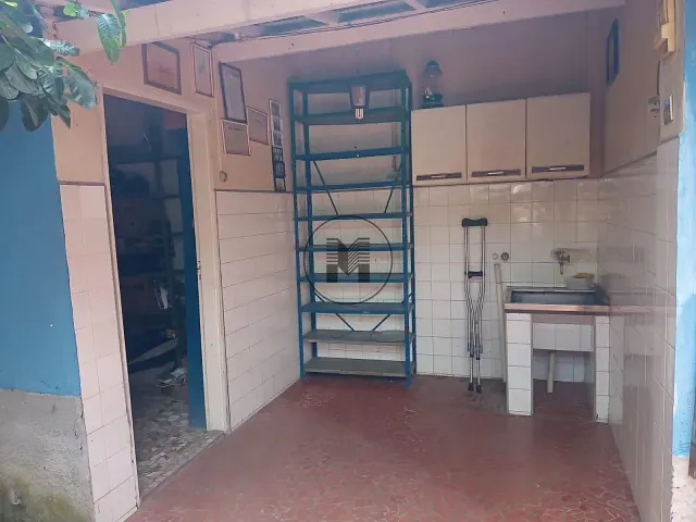Casa 3 quartos e 1 banheiro, à venda, no bairro Pedregulho em Guaratinguetá