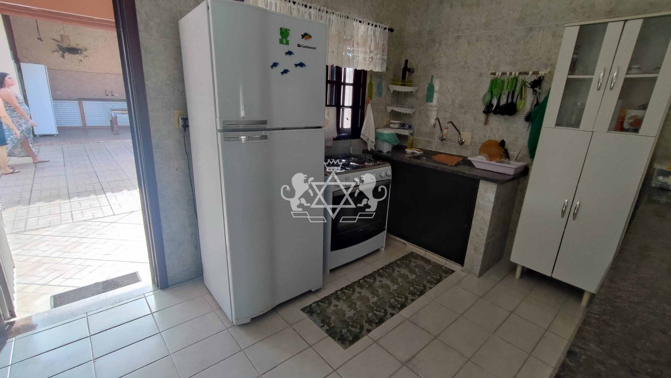Casa à venda com 2 quartos, 180m² - Foto 32