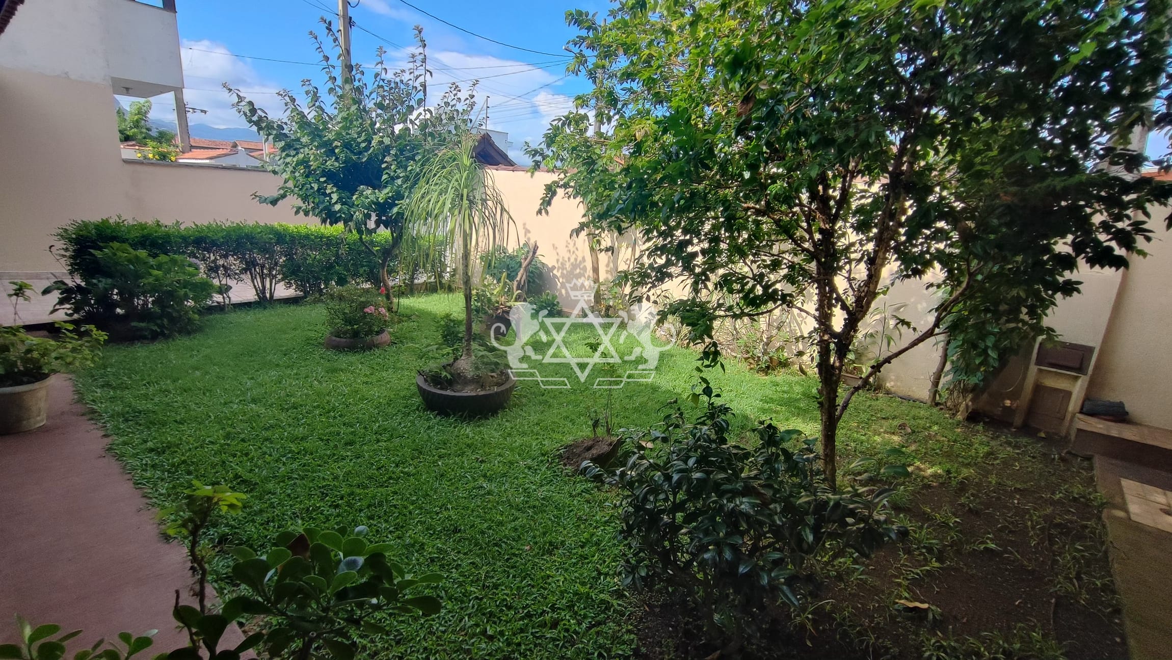 Casa à venda com 2 quartos, 180m² - Foto 41