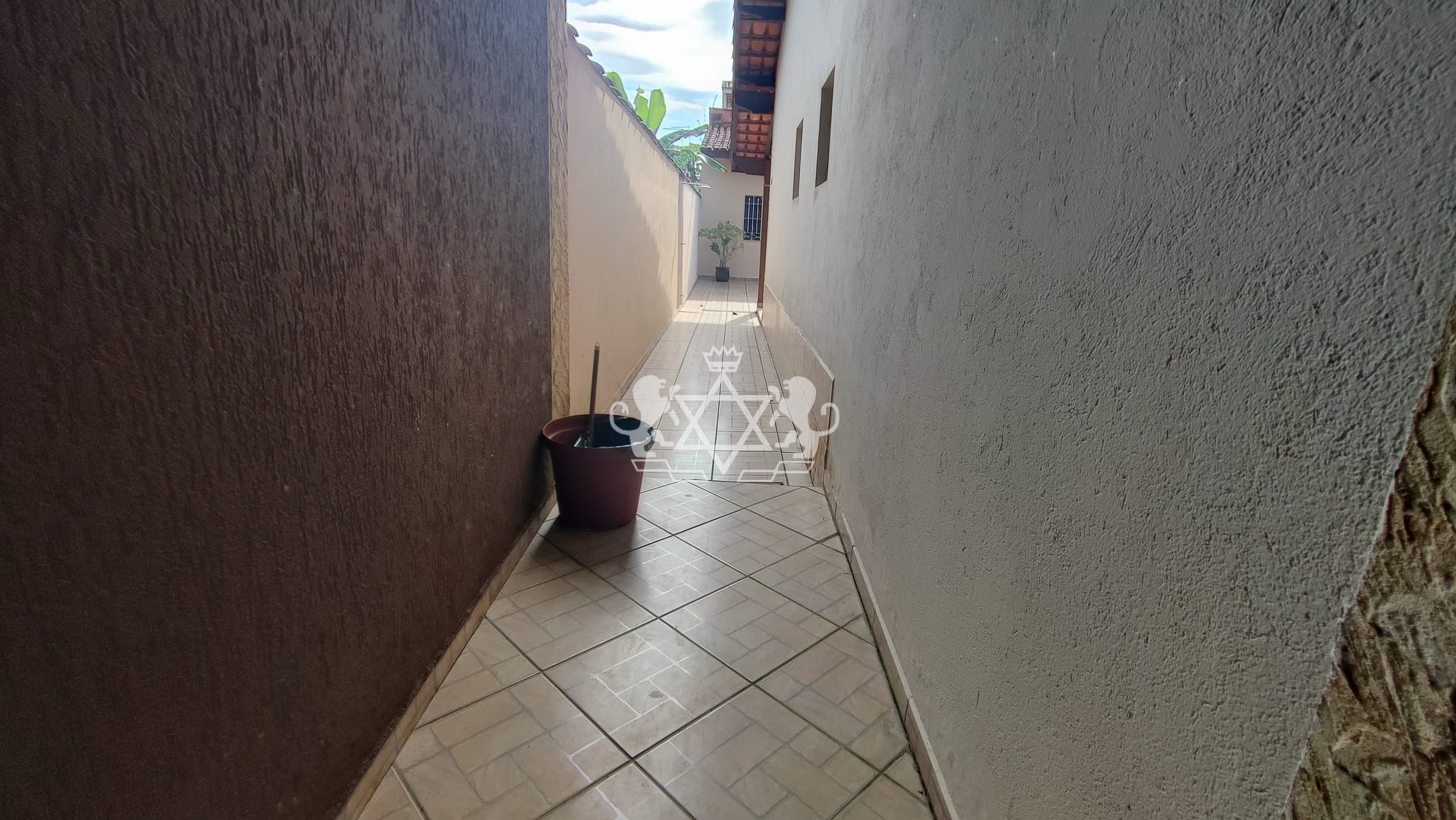 Casa à venda com 2 quartos, 180m² - Foto 36