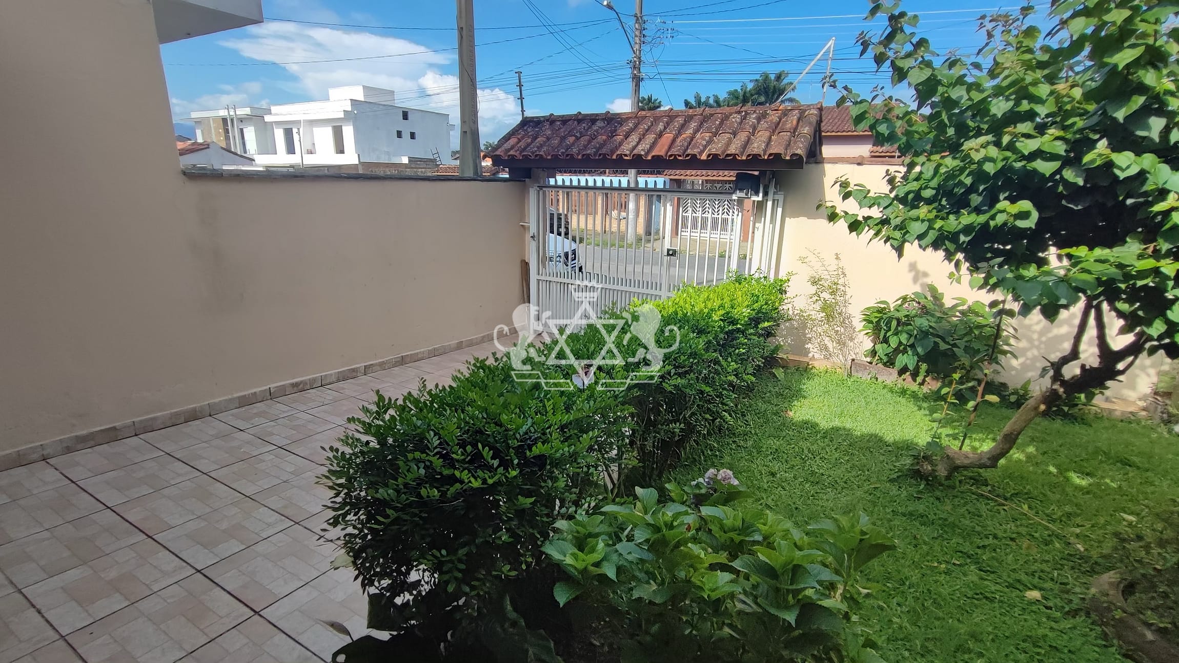 Casa à venda com 2 quartos, 180m² - Foto 40