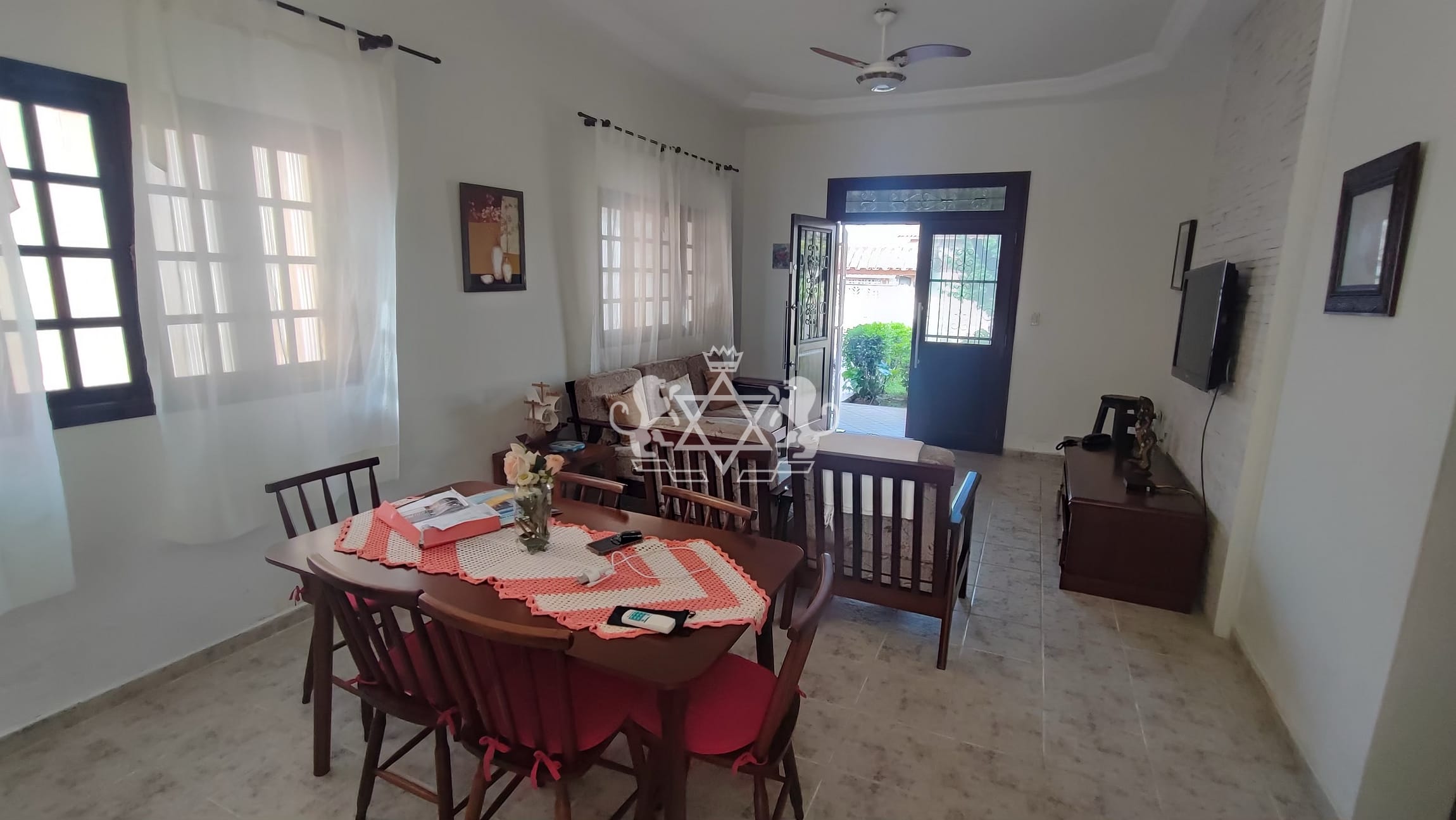 Casa à venda com 2 quartos, 180m² - Foto 34