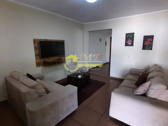Casa 5 quartos e 2 banheiros, à venda, no bairro Vila Aeroporto em Campinas