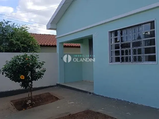 Casa com 400m² 2 quartos e 1 banheiro, para alugar, no bairro Vila Queiroz em Artur Nogueira