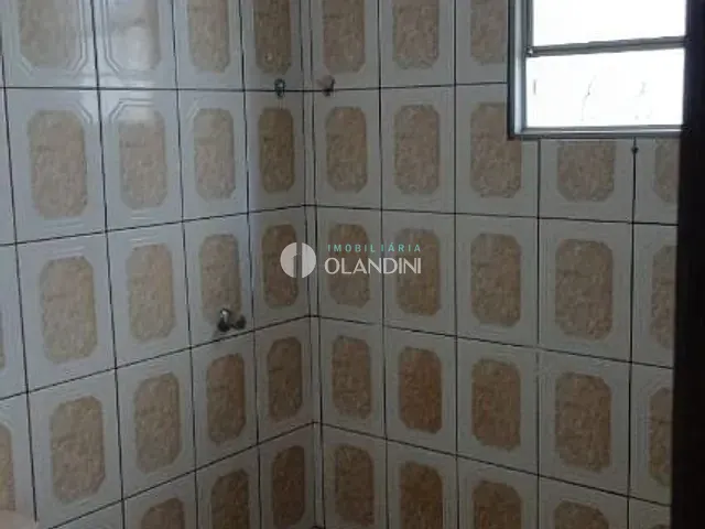 Casa com 400m² 2 quartos e 1 banheiro, para alugar, no bairro Vila Queiroz em Artur Nogueira